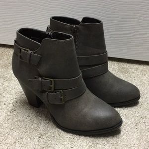 Ankle boots